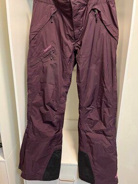North Face Woman's Gortex Unlined Ski Pant, Size Large, Color Maroon